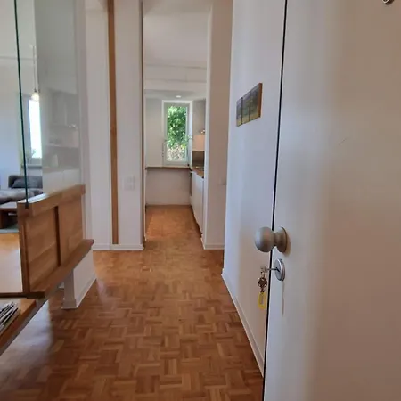 Sea Breeze - Barcola Daire