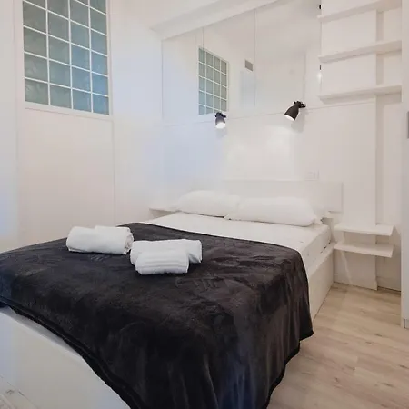Sea Breeze - Barcola Apartment