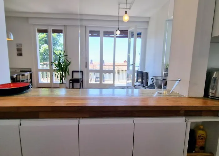 Sea Breeze - Barcola